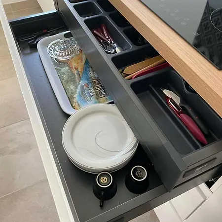 Nid Du Merle, * 페삭